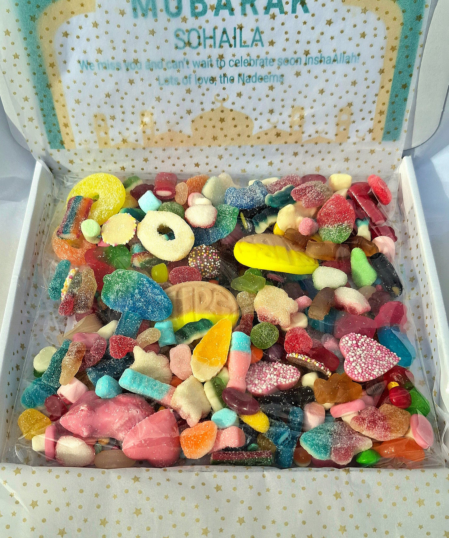 Personalised Halal Sweets Eid Gift (1kg)
