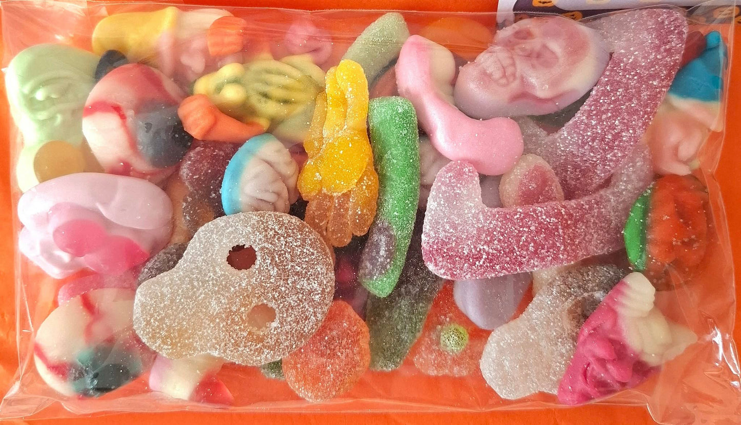 Personalised Halloween Pick & Mix Letterbox Sweets – Trick or Treat Gift Box