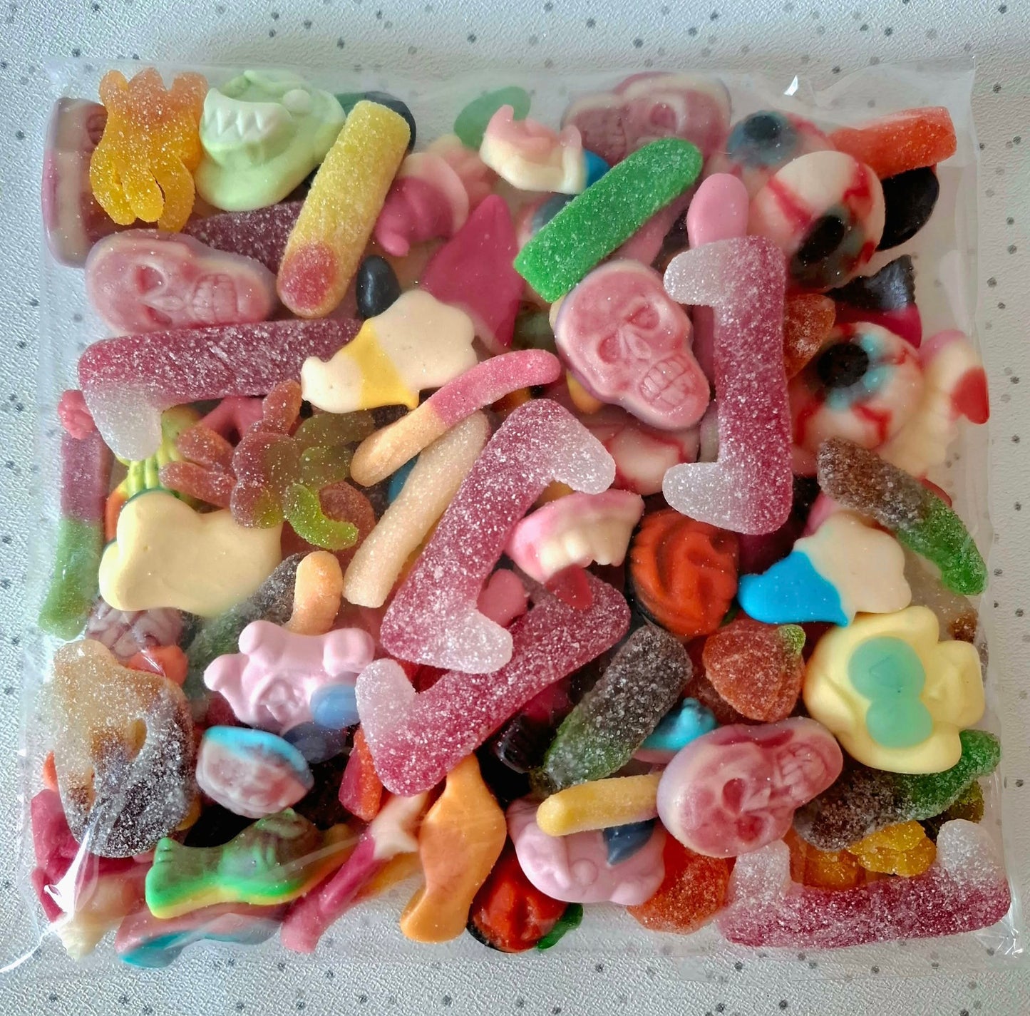 Personalised Halloween Pick & Mix Letterbox Sweets – Trick or Treat Gift Box