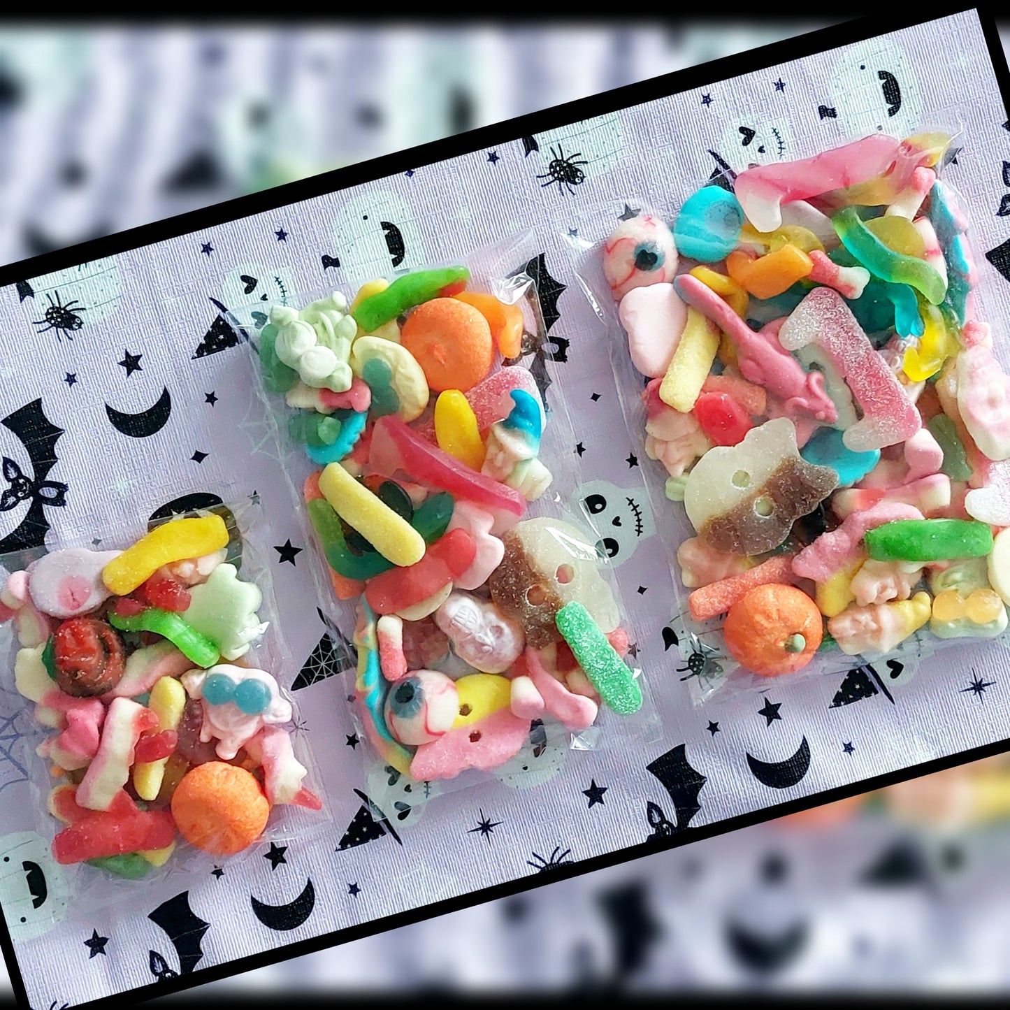 Halloween Trick or Treat Sweet Bag with Customised Personalised Topper - Large 400g